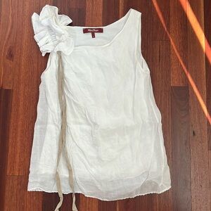 MAXMARA STUDIO size small ruffle shoulder sleeveless blouse